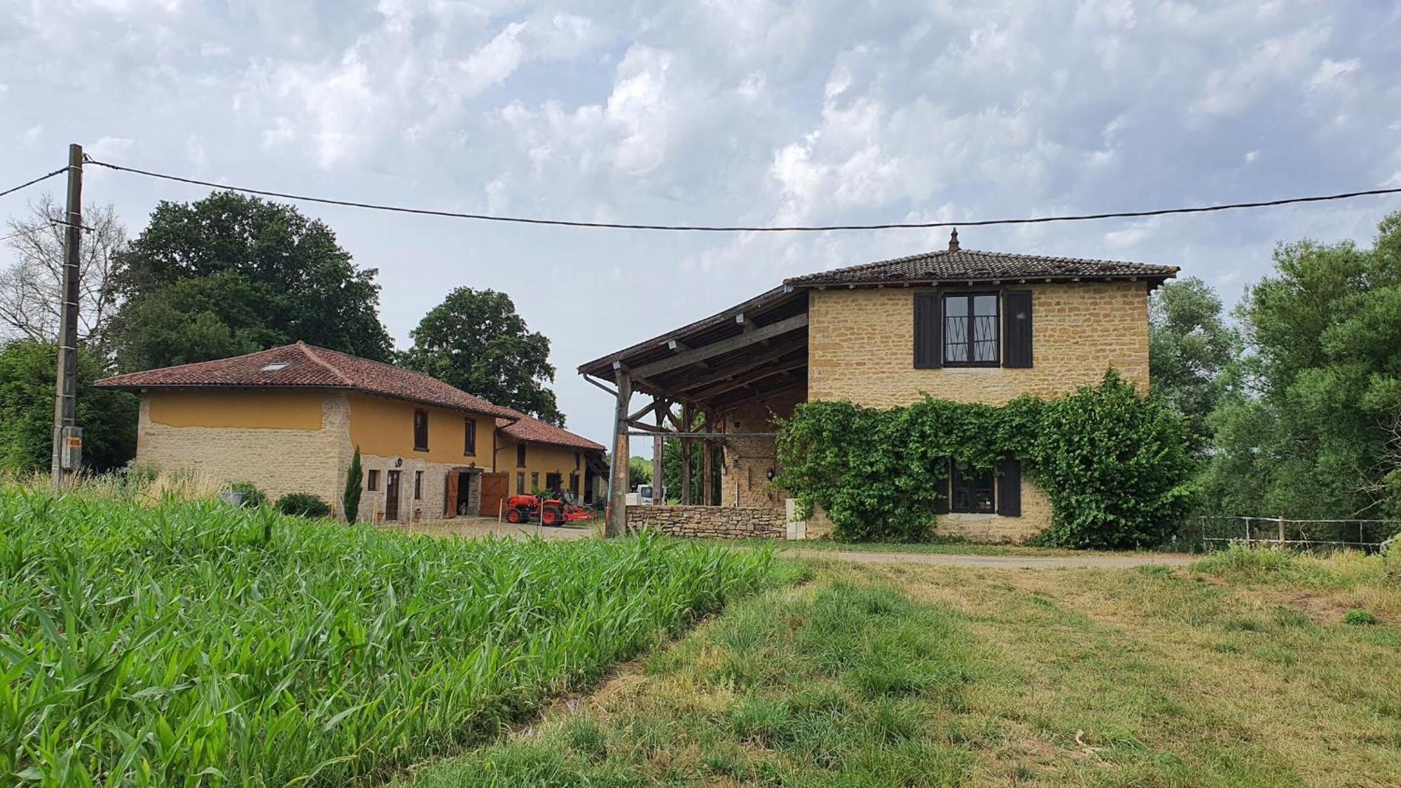 Bed and Breakfast Le Moulin Du Fay Villemotier Экстерьер фото