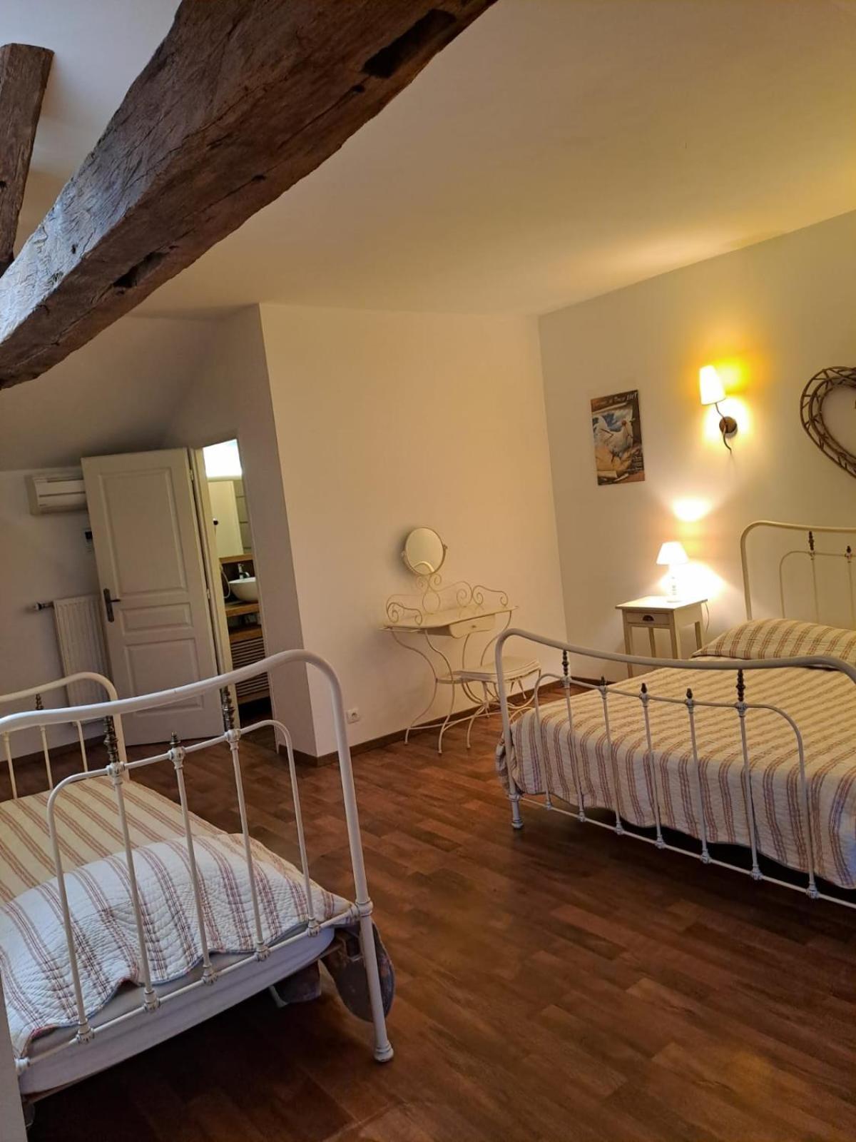 Bed and Breakfast Le Moulin Du Fay Villemotier Экстерьер фото